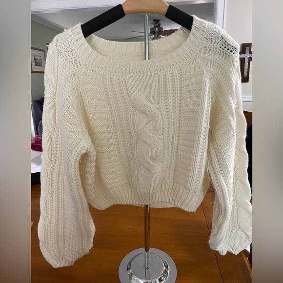 Hand Knit Cable Sweater Large - Picture 4 of 6
